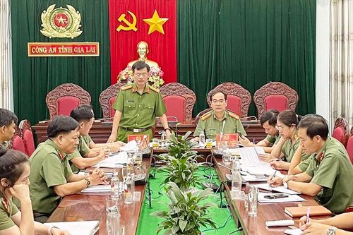 Kiểm tra chéo phong trào thi đua 'Vì an ninh Tổ quốc' tại Công an tỉnh Gia Lai