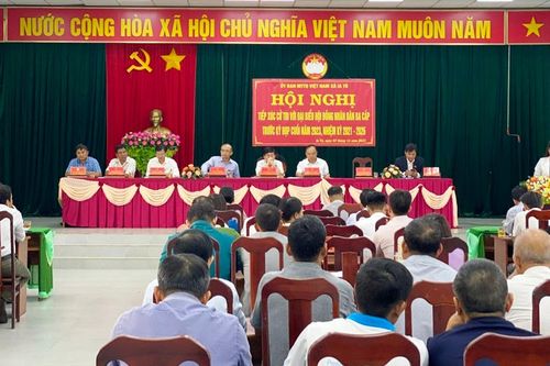 Cử tri xã Ia Tô phản ánh nhiều vấn đề về sản xuất và đời sống