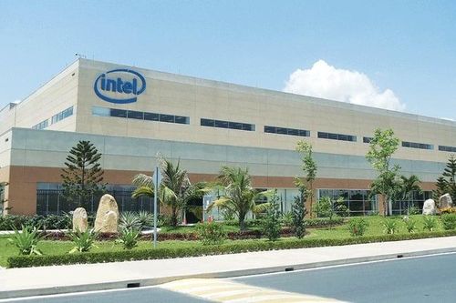 Intel 'gác' kế hoạch mở rộng sản xuất chip ở Việt Nam, Bộ trưởng Bộ KH&ĐT nói gì?