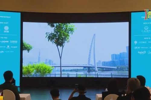 Ra mắt chương trình 'Chuyến xe nhan sắc'