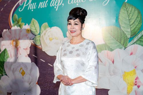 NSND Hồng Vân: Tôi giảm được 15kg, còn ông xã giảm tới 42kg