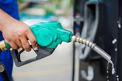 Bộ Tài chính đề xuất tiếp tục giảm thuế bảo vệ môi trường đối với xăng dầu