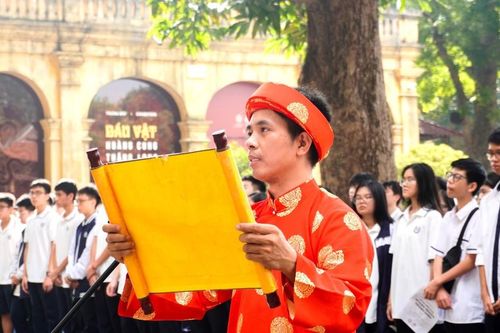 Hà Nội: Giáo dục di sản văn hóa cho học sinh được phụ huynh ủng hộ