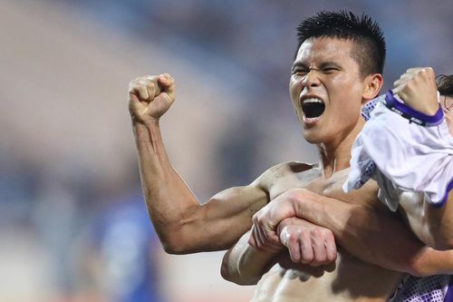 Pha ghi bàn tại Cúp C1 của Tuấn Hải được AFC ca ngợi, HLV Troussier nhận tin vui trước vòng loại World Cup