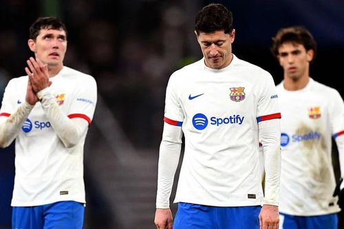 Barcelona đang trở thành gã hề ở châu Âu