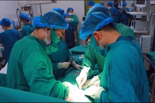 'Quyết định' chưa có tiền lệ cứu sống trẻ bị lỗi nhịp tim cận kề cửa tử