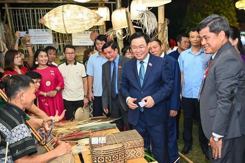 Khai mạc Festival bảo tồn và phát triển Làng nghề Việt Nam 2023