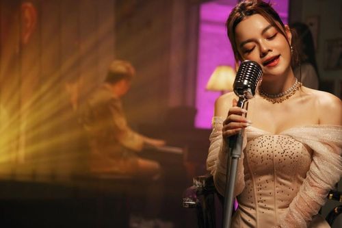 Phạm Quỳnh Anh phát hành EP 'Lời hồi đáp 2008', đánh dấu 15 năm âm nhạc