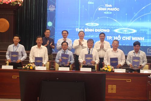 Sở GD&ĐT 6 tỉnh miền Đông Nam Bộ tăng cường ứng dụng chuyển đổi số