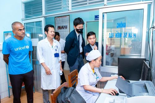 Chính phủ Nhật Bản và UNICEF hỗ trợ Việt Nam chuyển đổi số hệ thống y tế