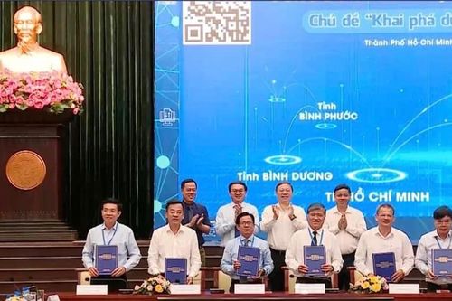Ngành giáo dục quan tâm đến chuyển đổi số để tránh tụt hậu