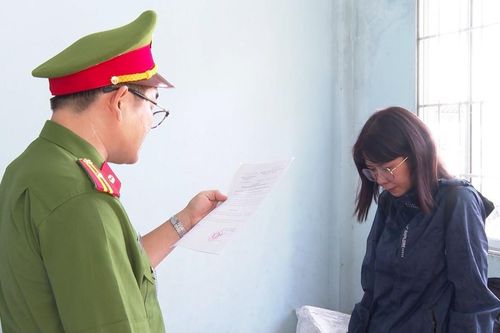 Khởi tố cựu cán bộ ngân hàng lừa đảo gần 25 tỷ đồng