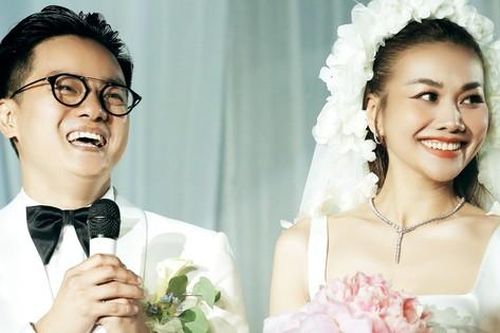 Thanh Hằng: 'Chưa quen gọi nhạc trưởng Trần Nhật Minh là chồng'