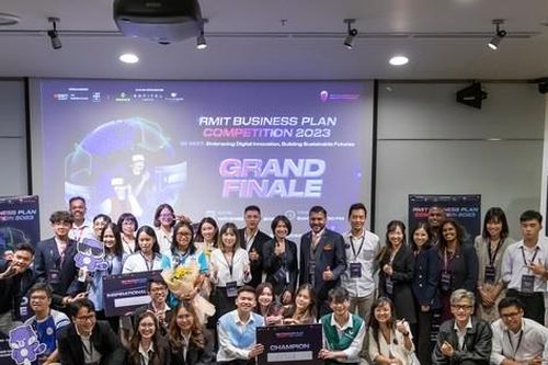 Giới trẻ ứng dụng đổi mới kỹ thuật số để xây dựng tương lai bền vững