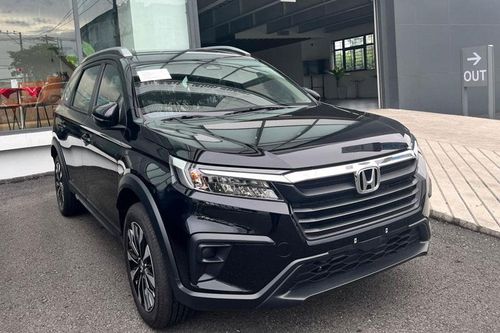 Honda BR-V giảm giá mạnh, quyết 'lật đổ' Mitsubishi Xpander
