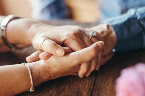 Các cặp đôi phải nắm vững 4 cảm giác này để giữ cho cuộc hôn nhân của mình lâu dài, điều thứ 2 cực kỳ quan trọng