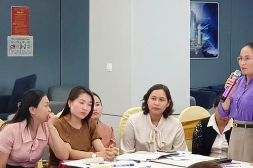 60 cán bộ nữ cấp huyện, xã ở Thanh Hóa được tập huấn nâng cao năng lực lãnh đạo, quản lý