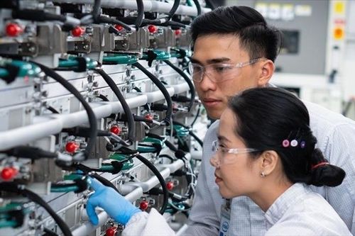 Intel tiếp tục đầu tư vào Việt Nam