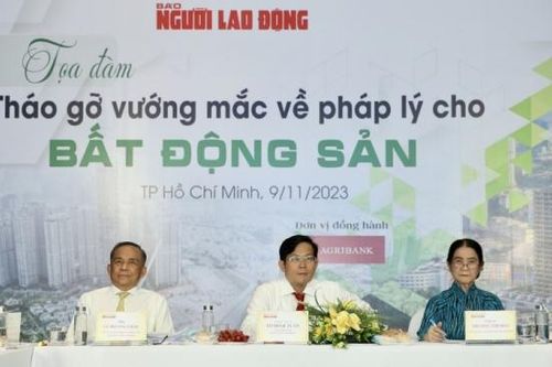 Thúc đẩy phục hồi thị trường bất động sản: Cần tập trung gỡ rào cản pháp lý