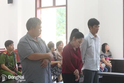 Ngày 20-11 sẽ xét xử vợ chồng doanh nhân 'siêu lừa' chiếm đoạt hơn 320 tỷ đồng
