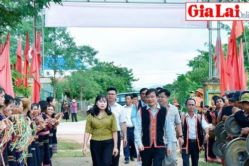 Rộn ràng Ngày hội Đại đoàn kết toàn dân tộc tại thôn Kte Lớn A