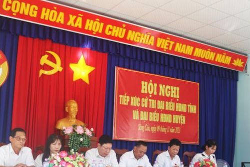 Tiếp xúc cử tri 2 xã Sông Cầu, Khánh Phú (huyện Khánh Vĩnh)