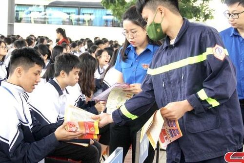 Nâng cao ý thức chấp hành pháp luật cho nhân dân