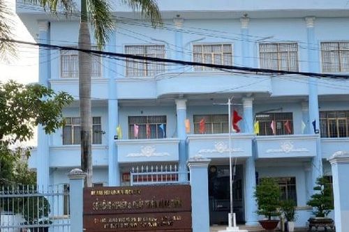 Bắt Chánh thanh tra Sở NN&PTNT Cà Mau