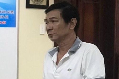 Bắt tạm giam đối tượng làm giả con dấu