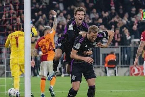 Harry Kane lập cú đúp, 'Hùm xám' vượt qua vòng bảng