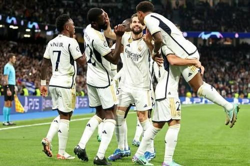Rodrygo, Vinicius tỏa sáng giúp Real Madrid giành vé đi tiếp
