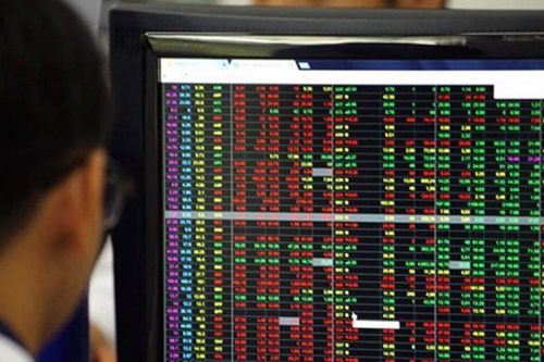 Vi phạm trong lĩnh vực chứng khoán, 2 công ty bị xử phạt gần 350 triệu đồng