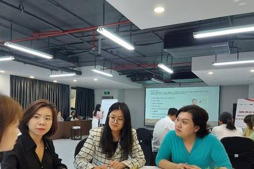 Tổ chức chương trình đào tạo 'Chuyên viên tư vấn học đường về giới - an toàn thân thể và tình dục'