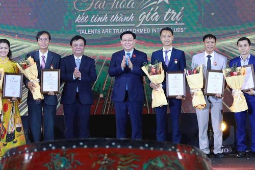 5 giải A Hội thi sản phẩm làng nghề Việt Nam 2023 thuộc về Hà Nội