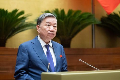Không cần mang theo giấy tờ xe nếu đã được tích hợp vào thẻ căn cước