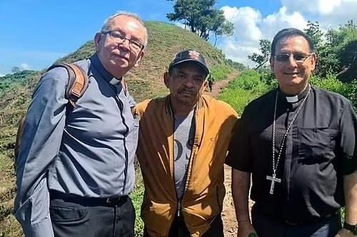 Cha của Luis Diaz được giải cứu sau 12 ngày bị bắt cóc tại Colombia