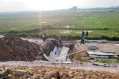 Xác định nguyên nhân 2 công nhân tử vong khi thi công đường gom Cao tốc Diễn Châu - Bãi Vọt