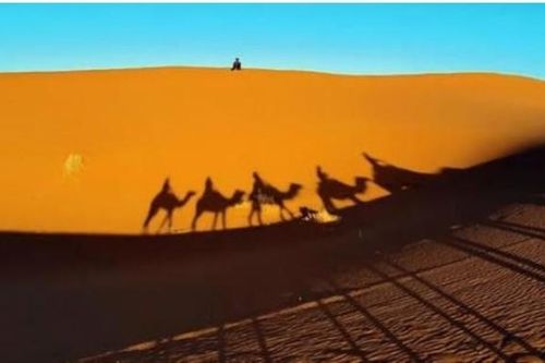 Có gì bí ẩn dưới lớp cát của sa mạc Sahara?