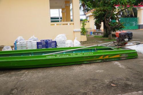 Bắt vụ vận chuyển 5.500 gói thuốc lá ngoại nhập lậu