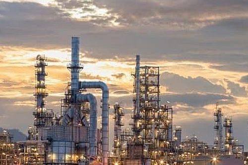 Nhà máy lọc dầu lớn nhất châu Phi chưa thể đạt công suất tối đa