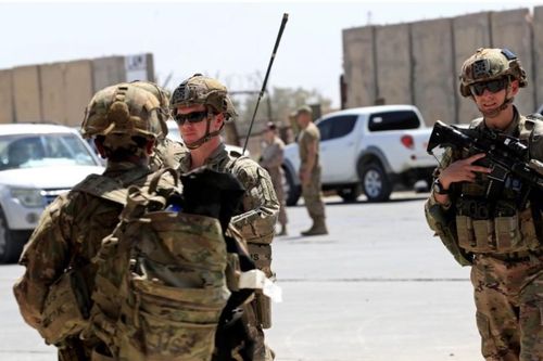 Quân Mỹ bị tấn công trên khắp Iraq và Syria
