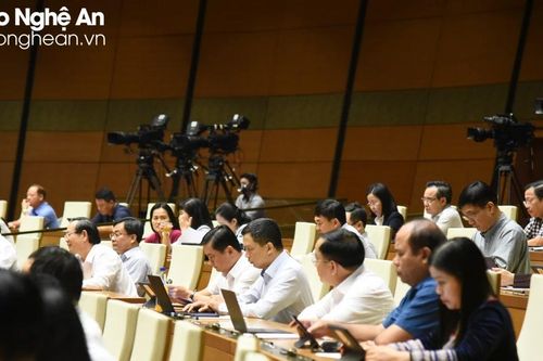 Quốc hội thông qua thời điểm cải cách tổng thể chính sách tiền lương bắt đầu từ 1/7/2024