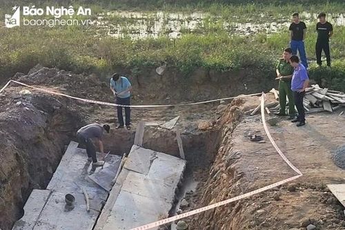 Bộ Giao thông vận tải chỉ đạo phối hợp làm rõ vụ 2 công nhân tử vong trên công trường thi công đường gom cao tốc Diễn Châu - Bãi Vọt