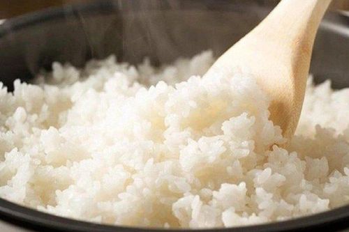 Đừng nấu cơm theo kiểu cũ nữa, thêm thứ này vào, cơm ngon hết ý