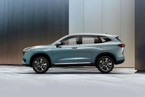 SUV công suất 240 mã lực, siêu tiết kiệm xăng giảm giá 234 triệu đồng tại Việt Nam, 'đe nẹt' Honda CR-V
