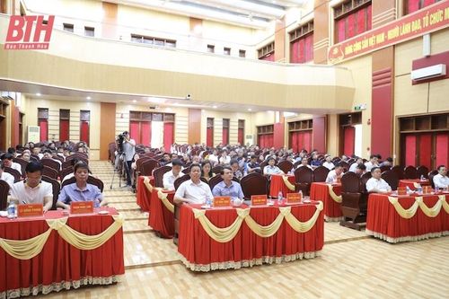 Tổ đại biểu HĐND tỉnh tiếp xúc cử tri huyện Vĩnh Lộc