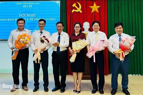 Sở Y tế công bố các quyết định về công tác cán bộ