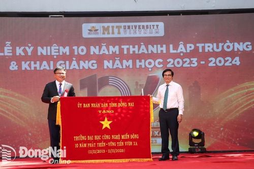 Đại học Công nghệ Miền Đông kỷ niệm 10 năm thành lập