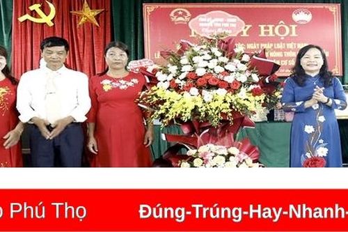 Trưởng Ban Dân vận Tỉnh ủy dự Ngày hội Đại đoàn kết tại Tam Nông
