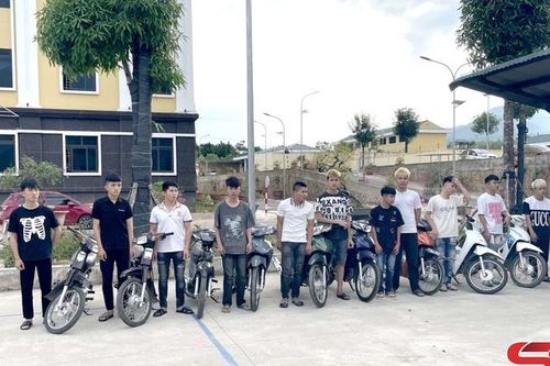 Khởi tố nhóm đối tượng vi phạm trật tự an toàn giao thông ở Phù Yên